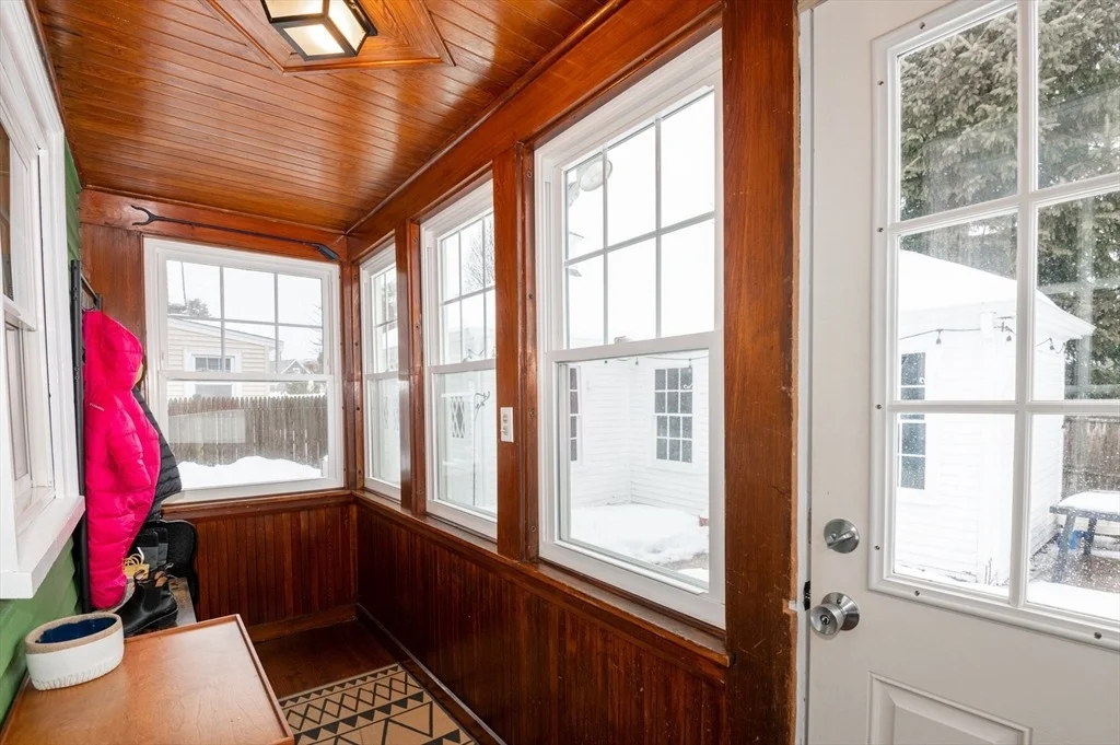Photo of 8 Roosevelt Avenue