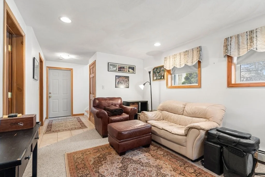 Photo of 7 Belfast Rd.