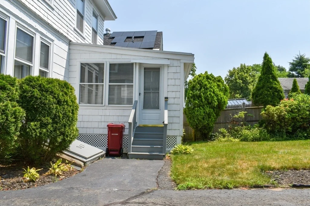 Photo of 30 Troy St
