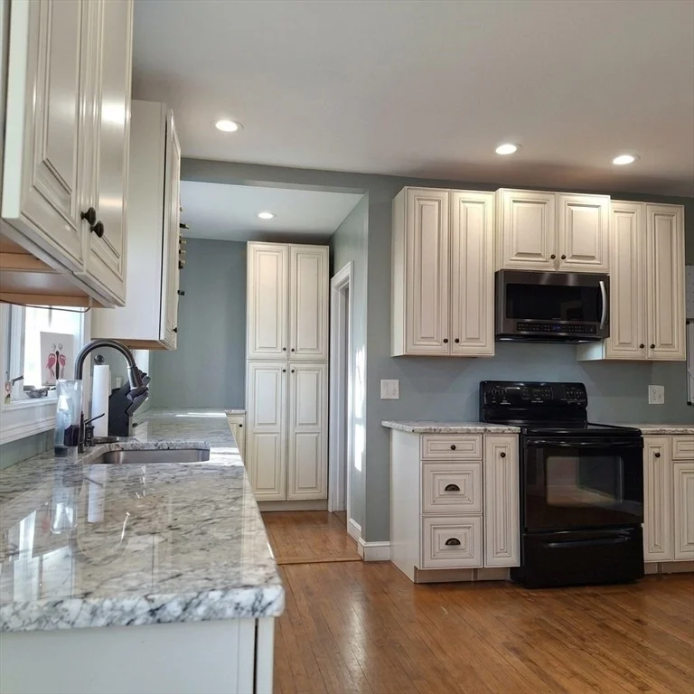 Photo of 83 Chestnut Street