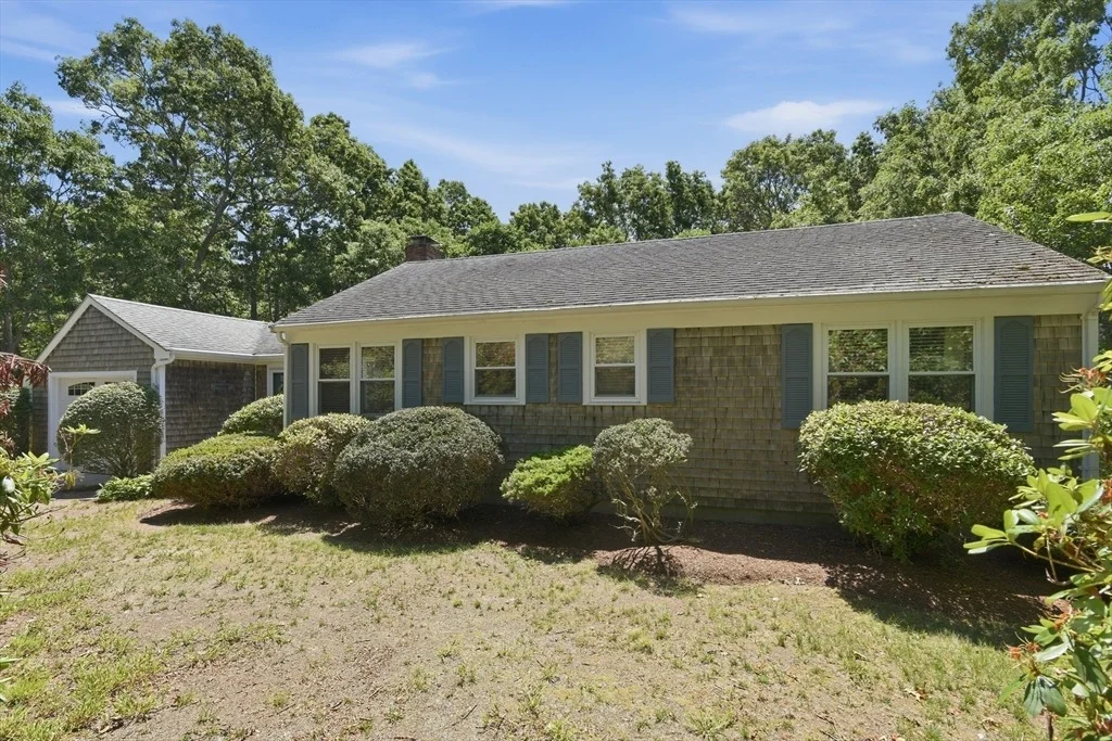 Photo of 8 Emerald Way