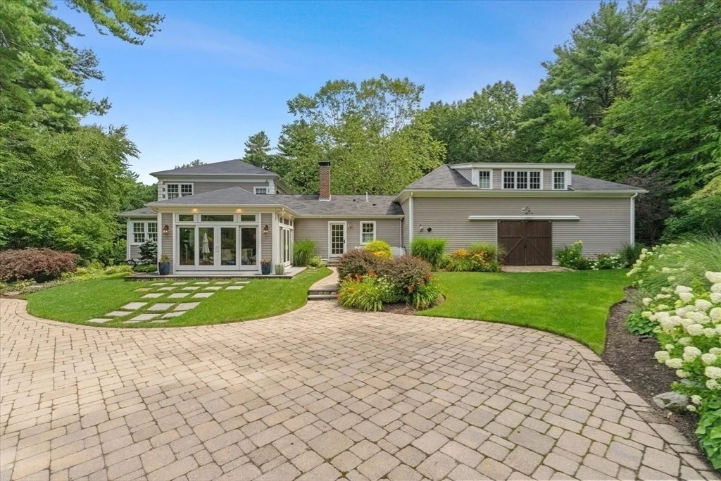 Photo of 1 Colburn Road