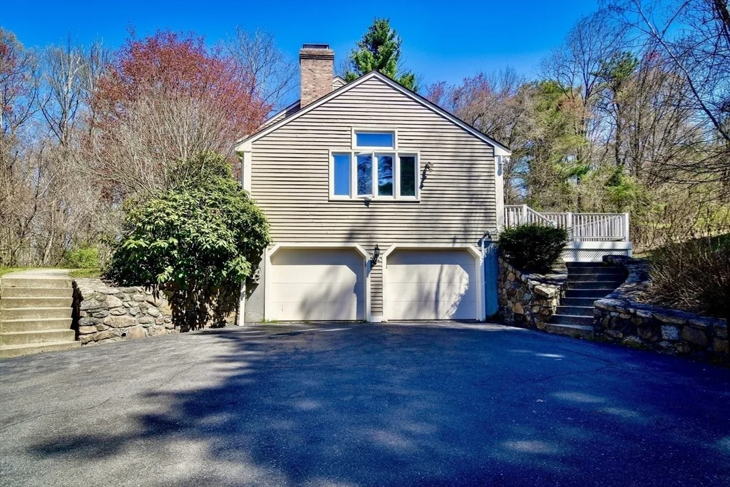Photo of 128 Upton Rd