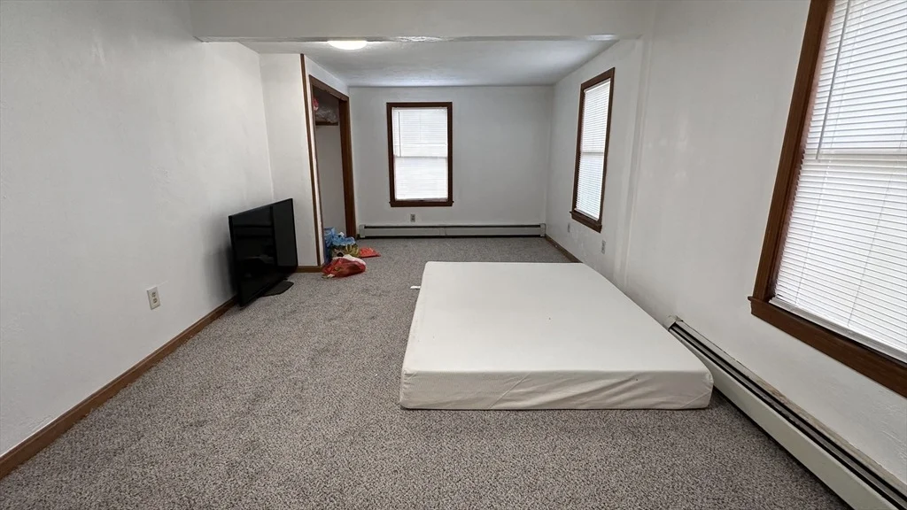 Photo of 266 Brookfield Rd