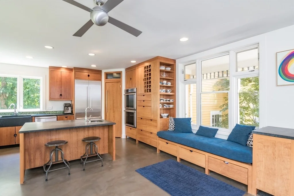 Photo of 75 Lyman Rd
