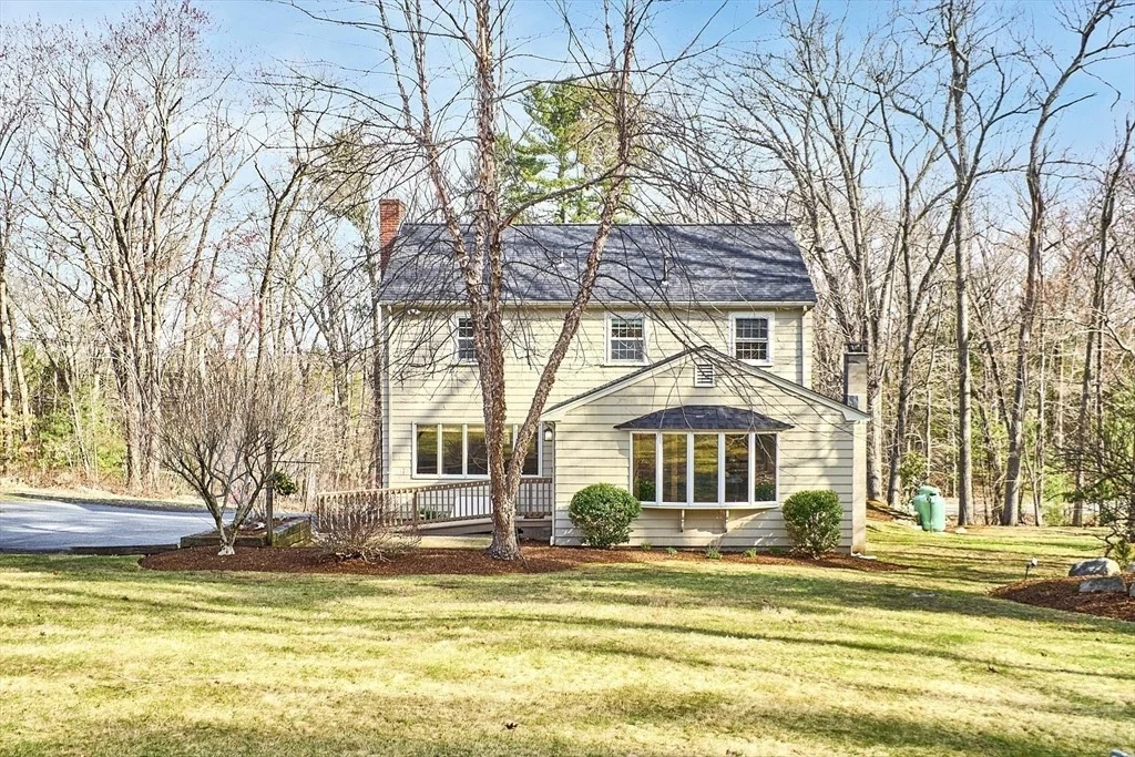 Photo of 144 Marblehead Street