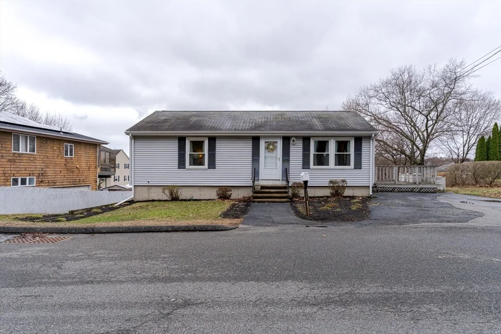 Photo of 24 Hanson Rd