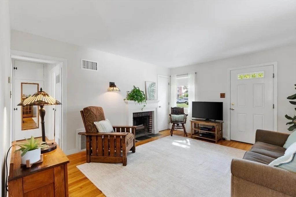 Photo of 9 Pilgrim Rd