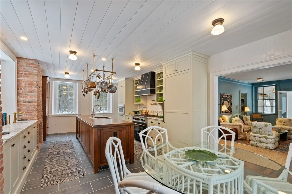Photo of 36 Bolton Rd