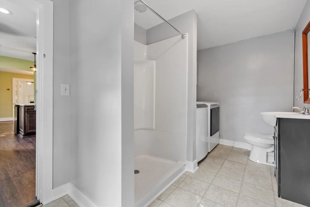 Photo of 48 Central St