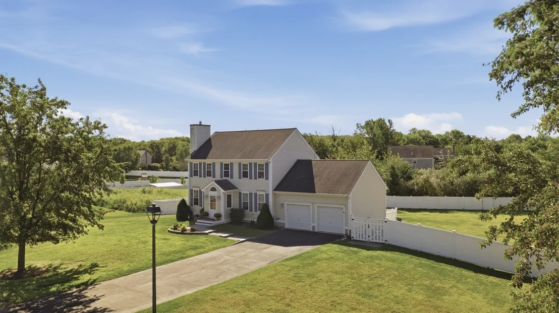 Photo of 761 Council Oak Way