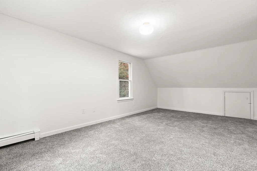 Photo of 34 Saddleback Rd
