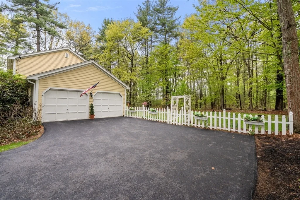 Photo of 731 Chicopee Row