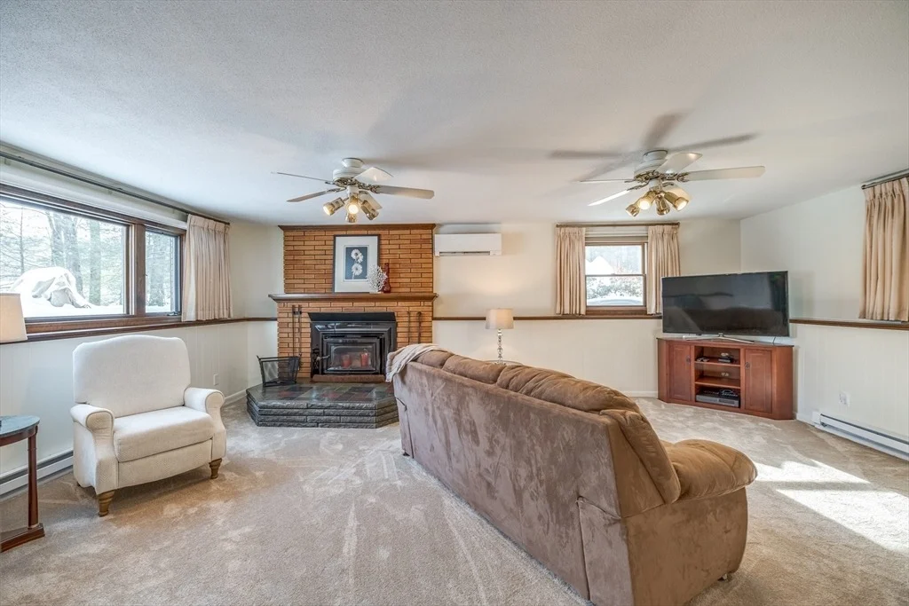 Photo of 697 Florence Road