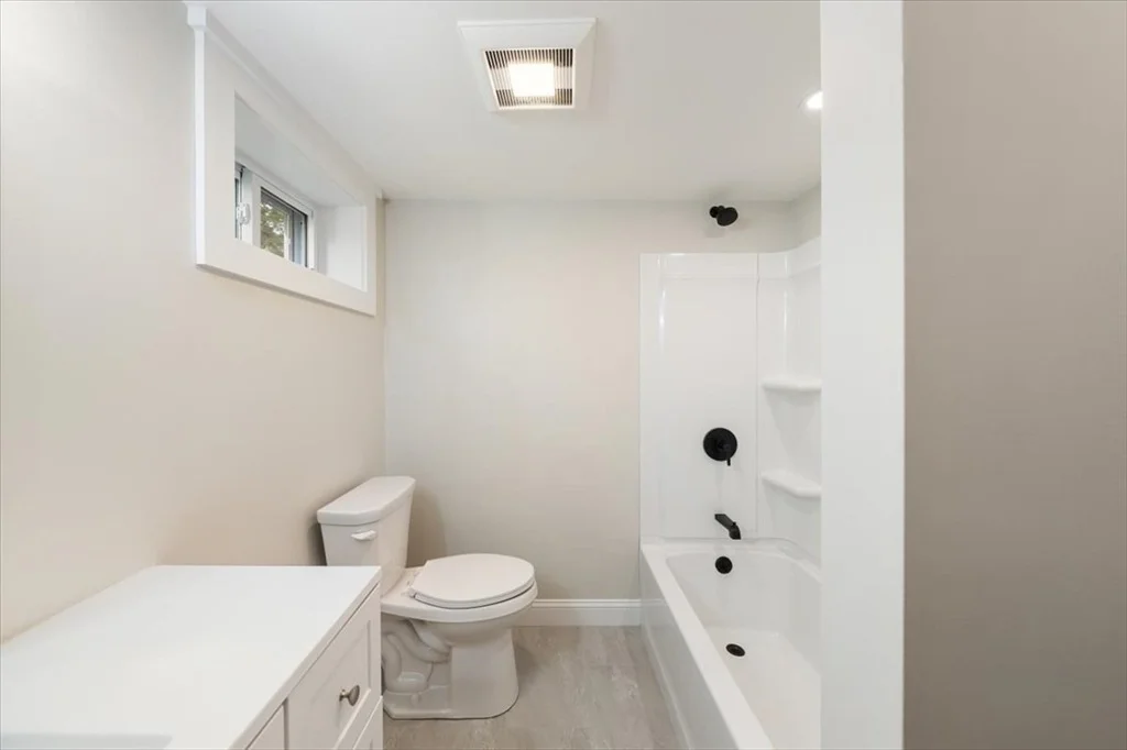 Photo of 115 Edgewood St