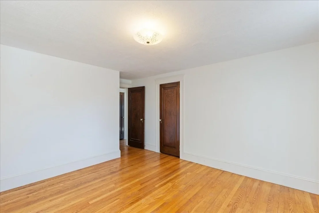 Photo of 2 Houston Avenue