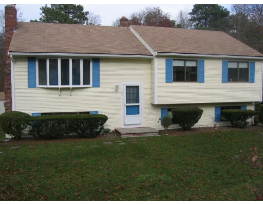 Photo of 27 Howard Ave