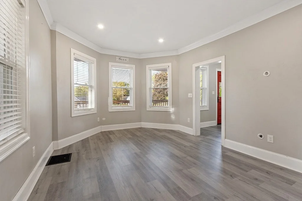 Photo of 133 Harvard Avenue