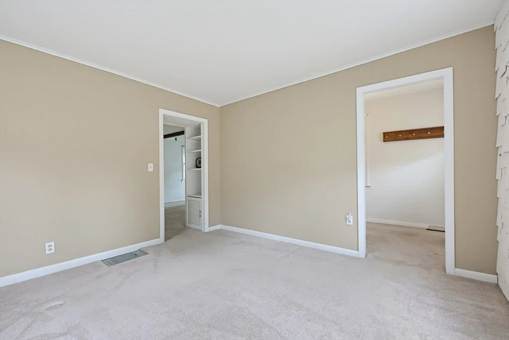 Photo of 18 Plain St