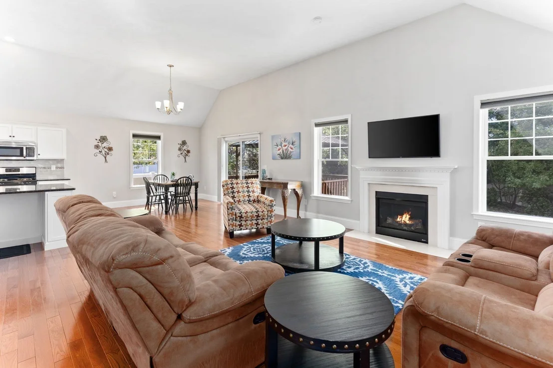Photo of 12 Waterford Circle