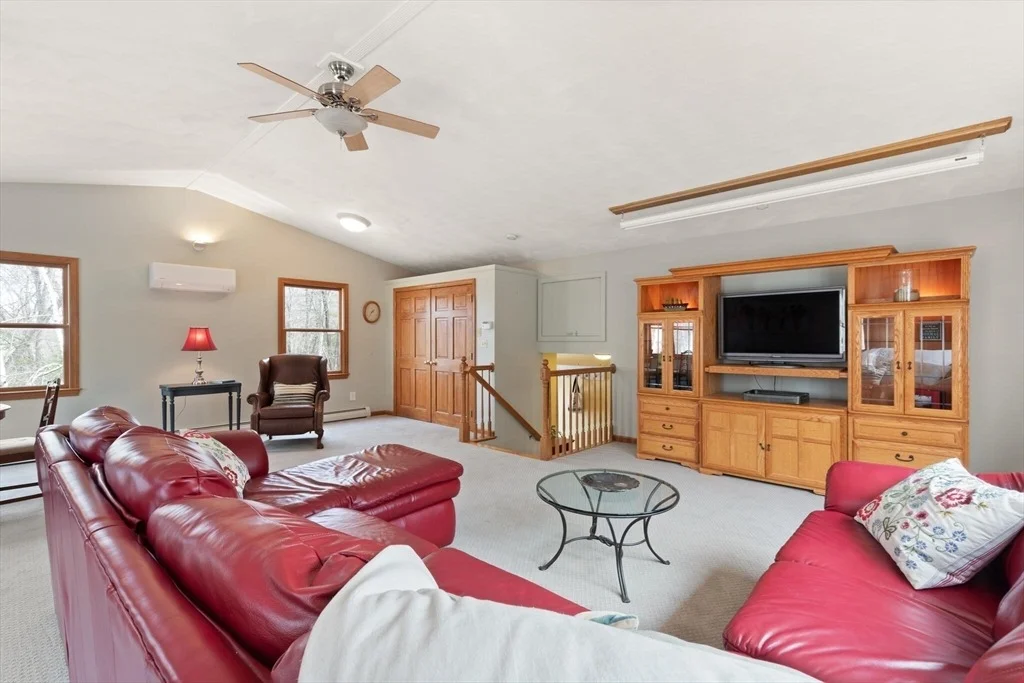 Photo of 103 Forrest Rd