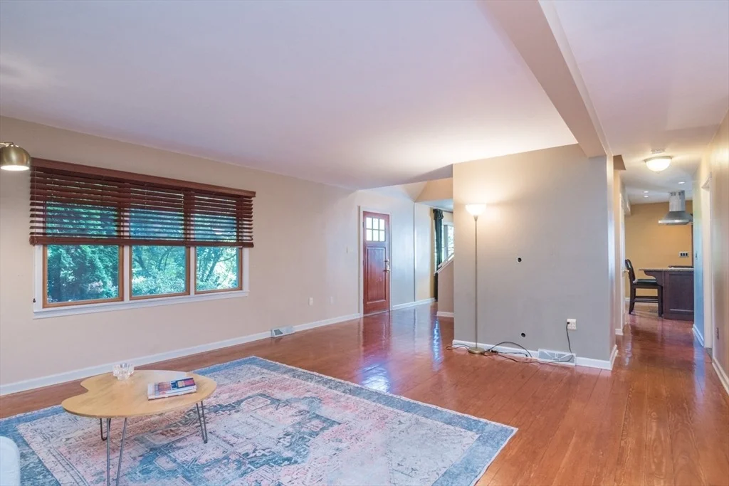 Photo of 97 Crossbrook Ave