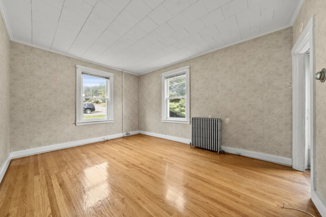 Photo of 76 Harrison Ave