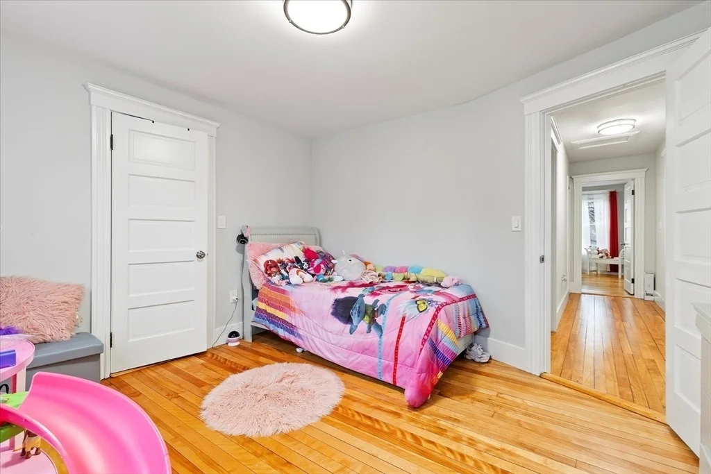 Photo of 1 Ralph Ave