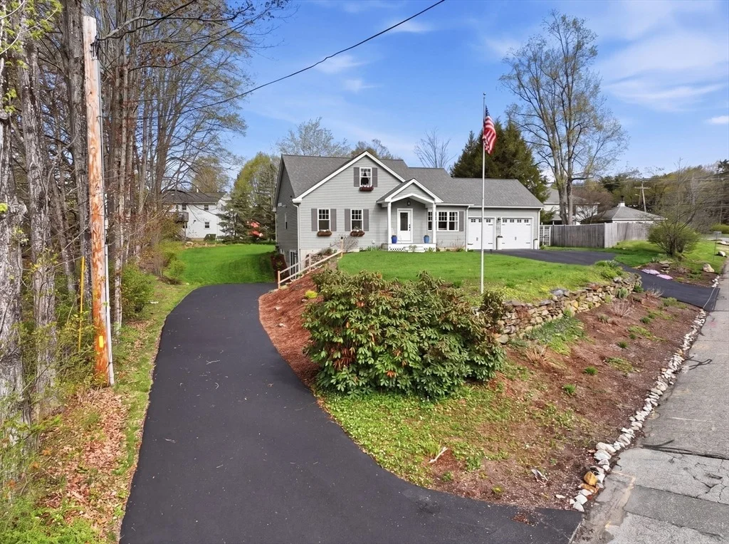 Photo of 24 Maple Street