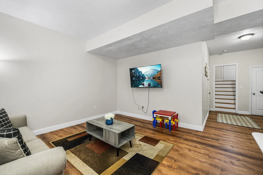 Photo of 10 Egan Ave