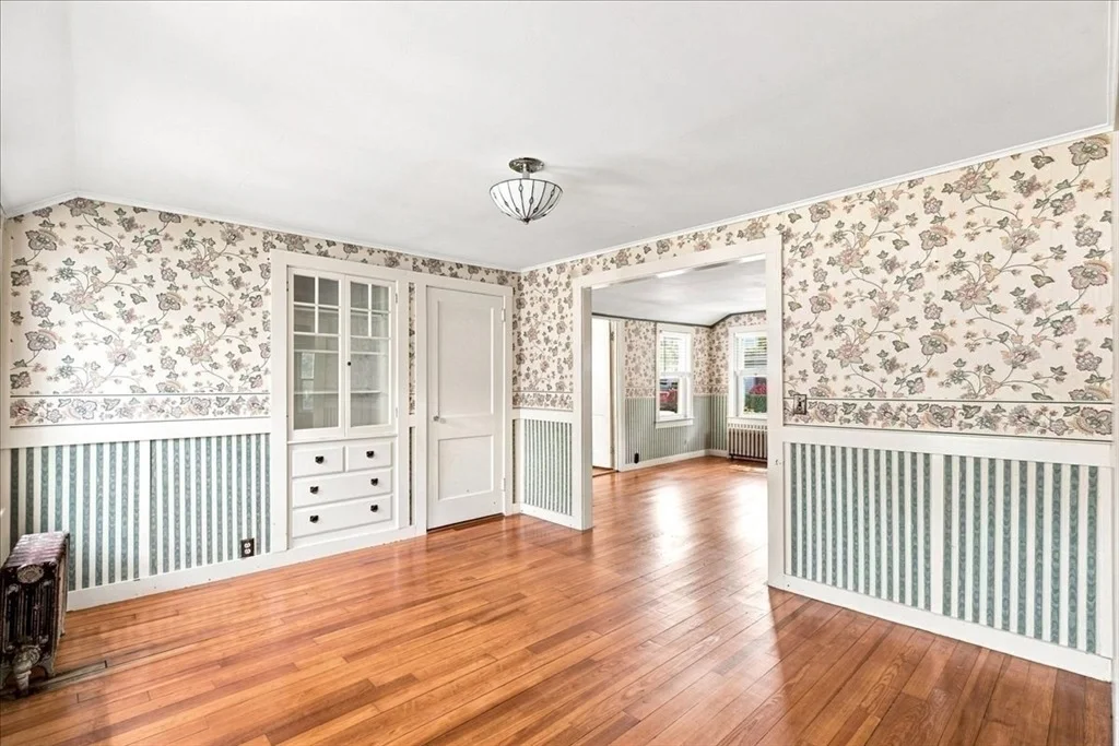Photo of 2 Bartlett Ave