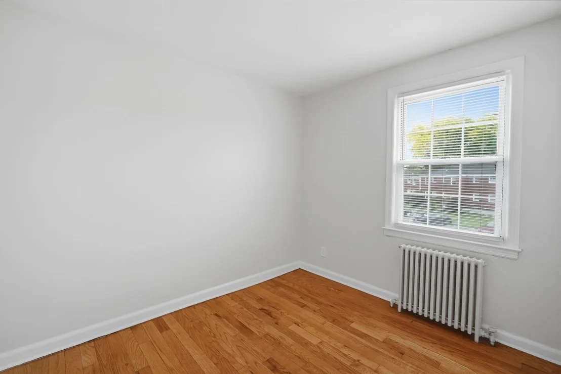 Photo of Unit 2A at 467 Cold Spring Avenue