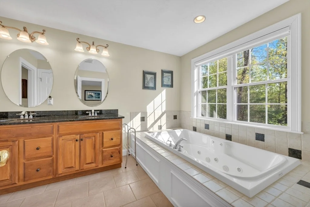 Photo of 10 Turner Ln