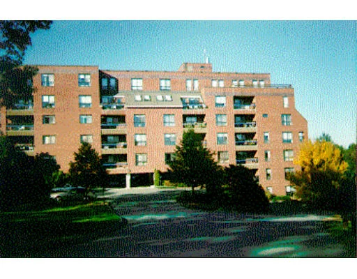 Photo of Unit 214 at 4 Summit Drive