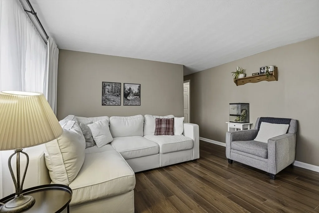 Photo of 18 Brookfield Ter