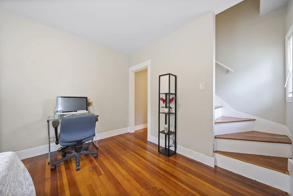 Photo of 93 Cross St