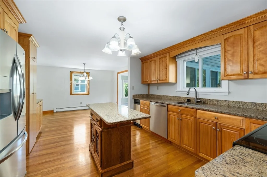 Photo of 16 Laurent Road
