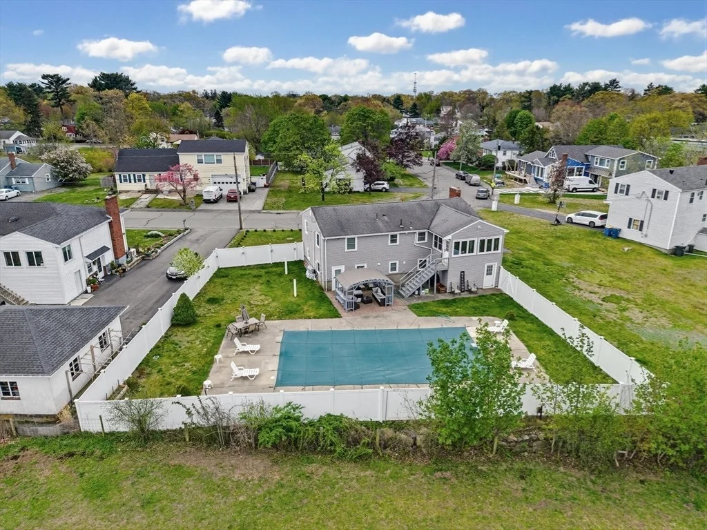 Photo of 9 Denise Dr