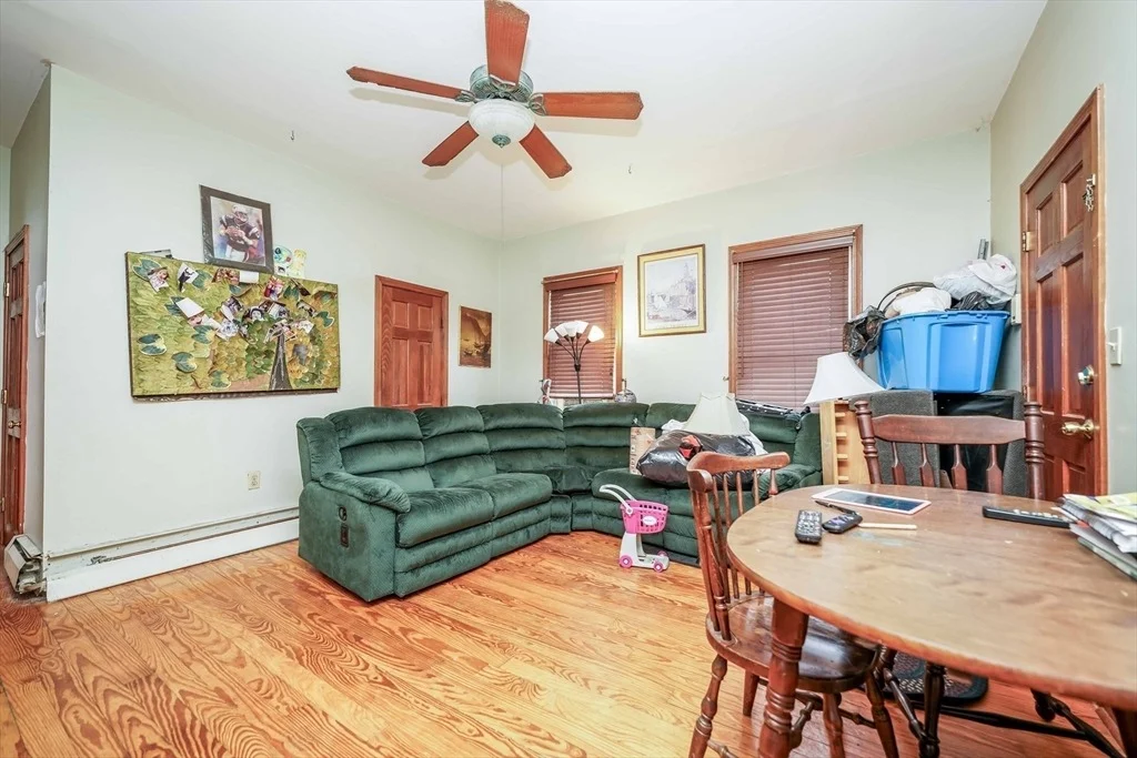 Photo of 111 Buffinton St