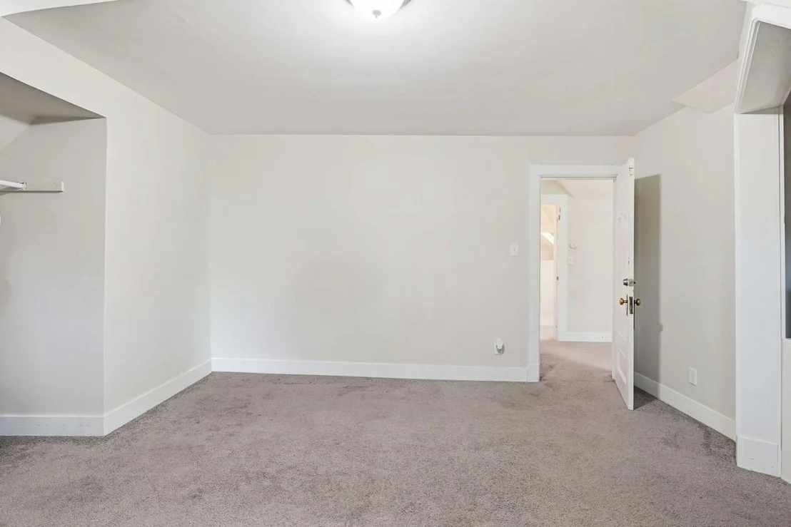 Photo of 30 Beechwood Ave