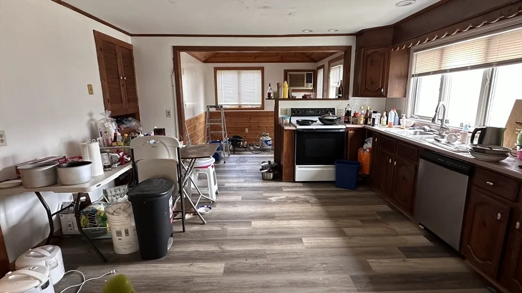 Photo of 266 Brookfield Rd