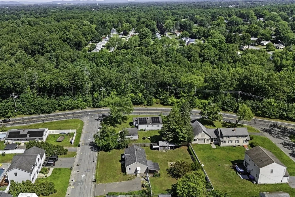 Photo of 133 Denwall Dr