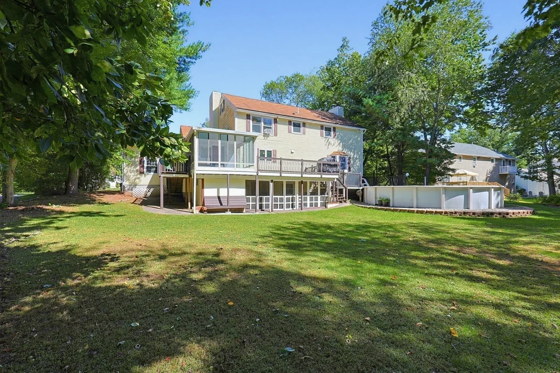 Photo of 5 Chausse Dr