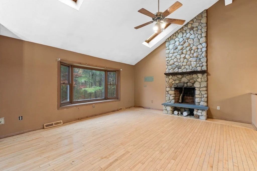Photo of 9 Mill St