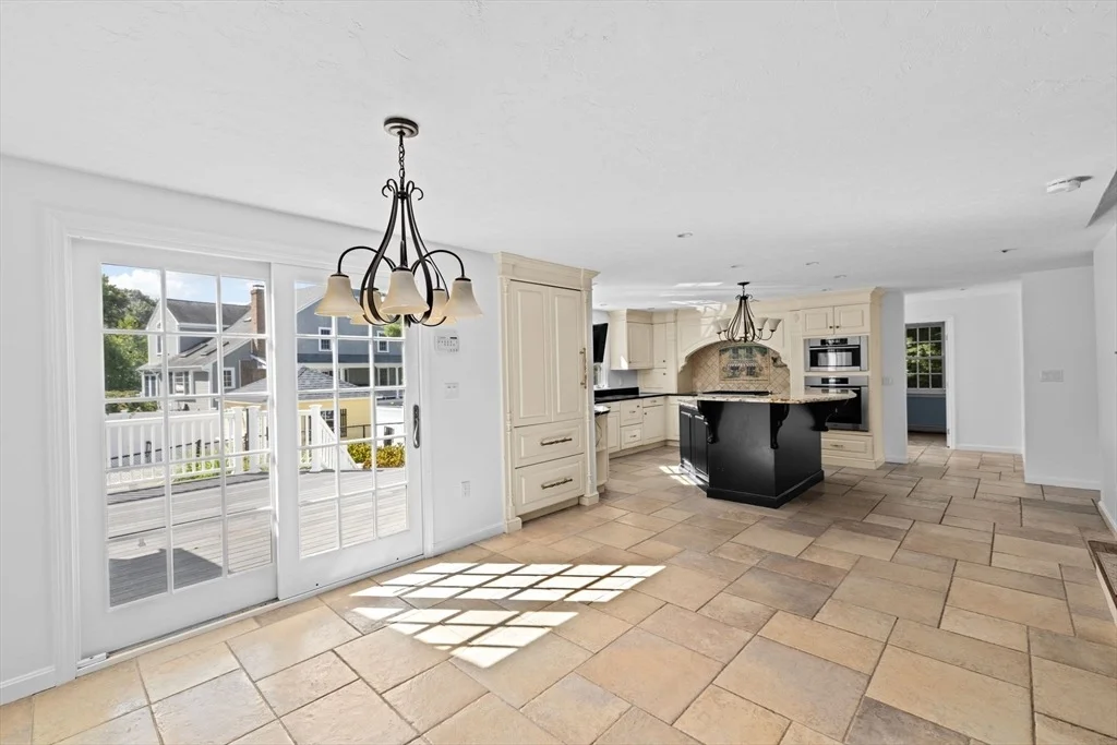Photo of 2 Windward Lane
