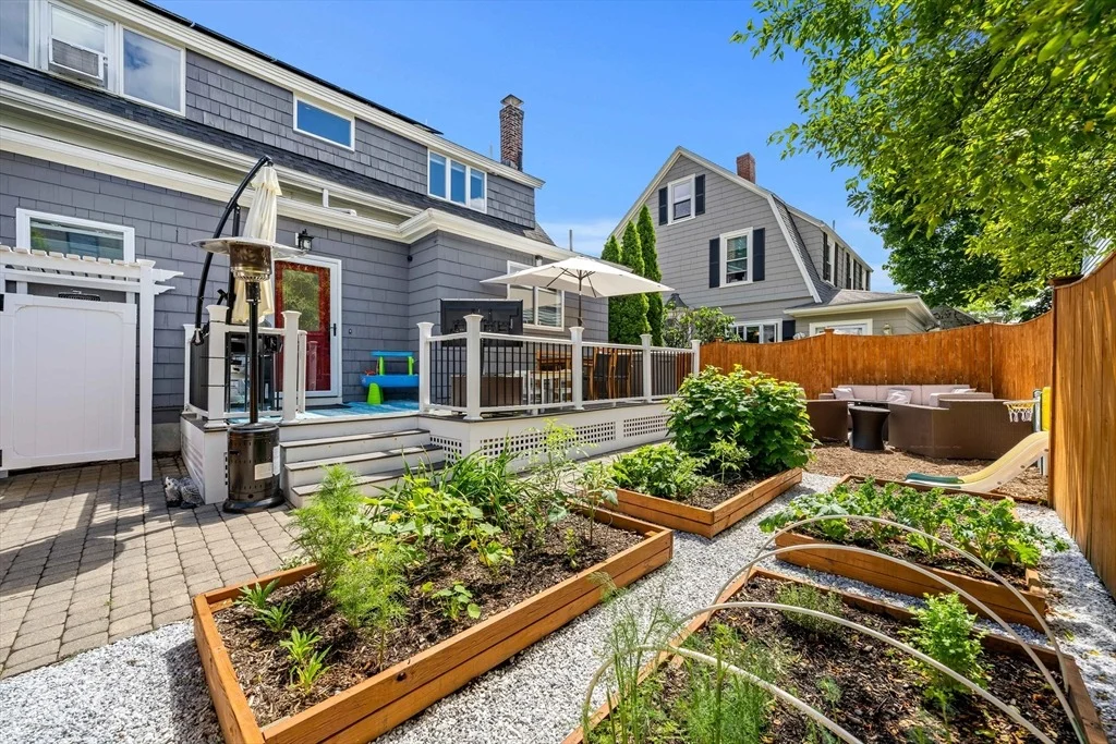 Photo of 22 Beach Ave