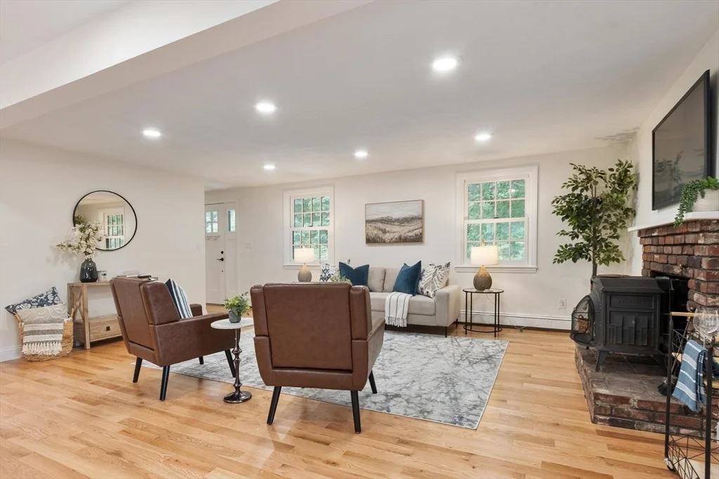 Photo of 368 Hill Rd
