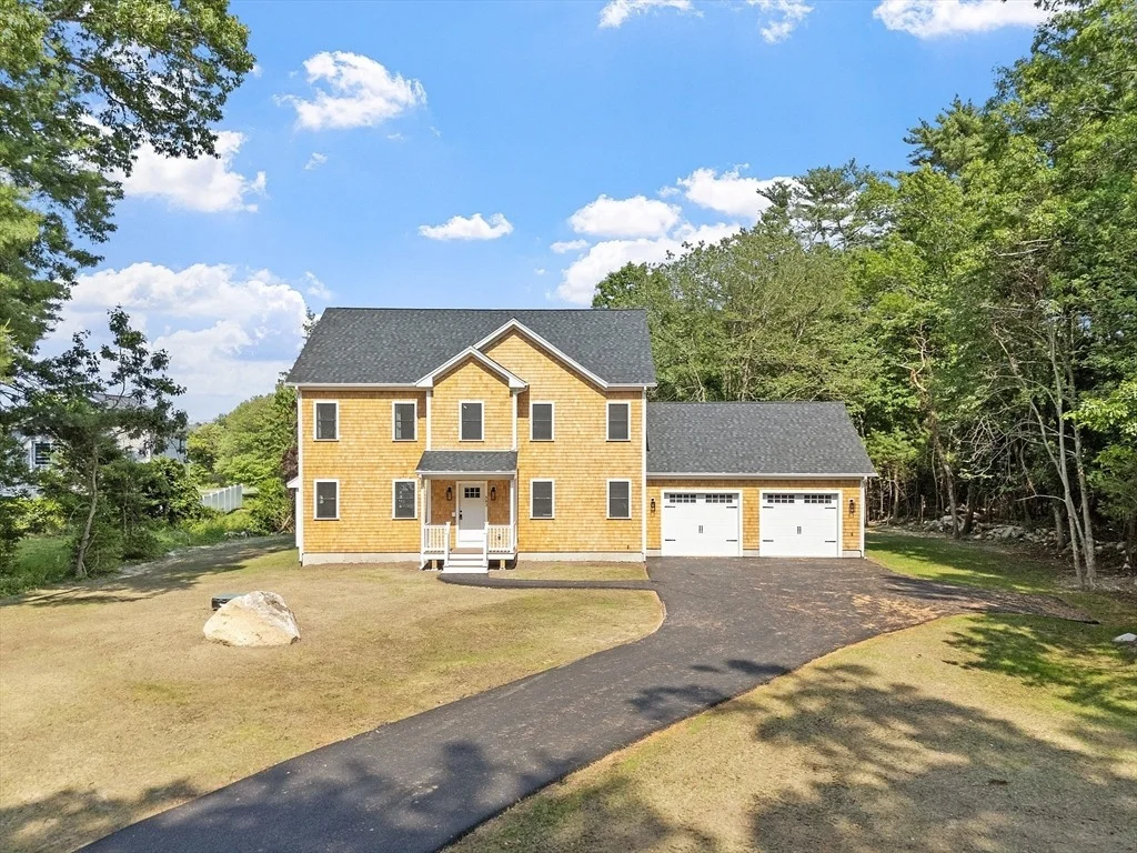 Photo of 383 Delano Rd