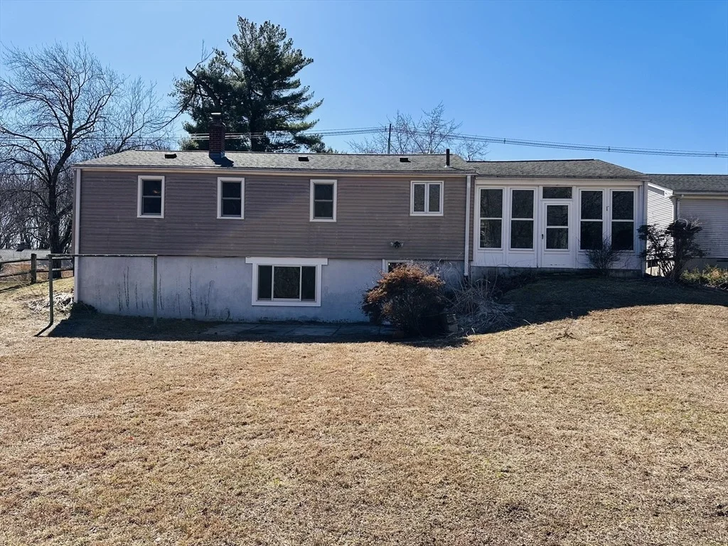 Photo of 240 Mccarthy Ave