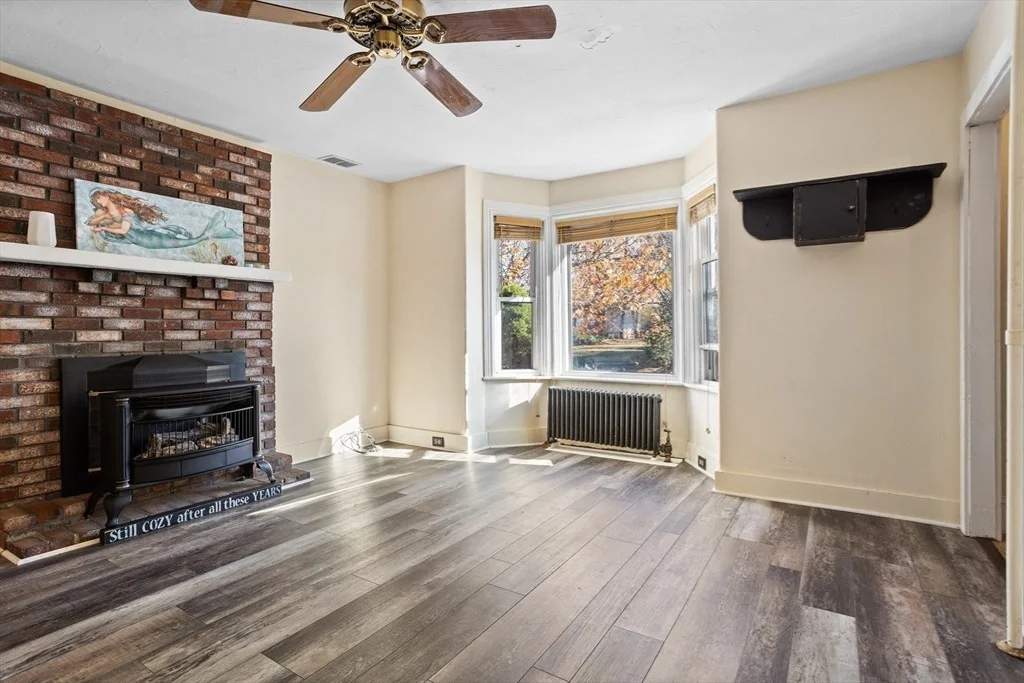 Photo of 35 James St